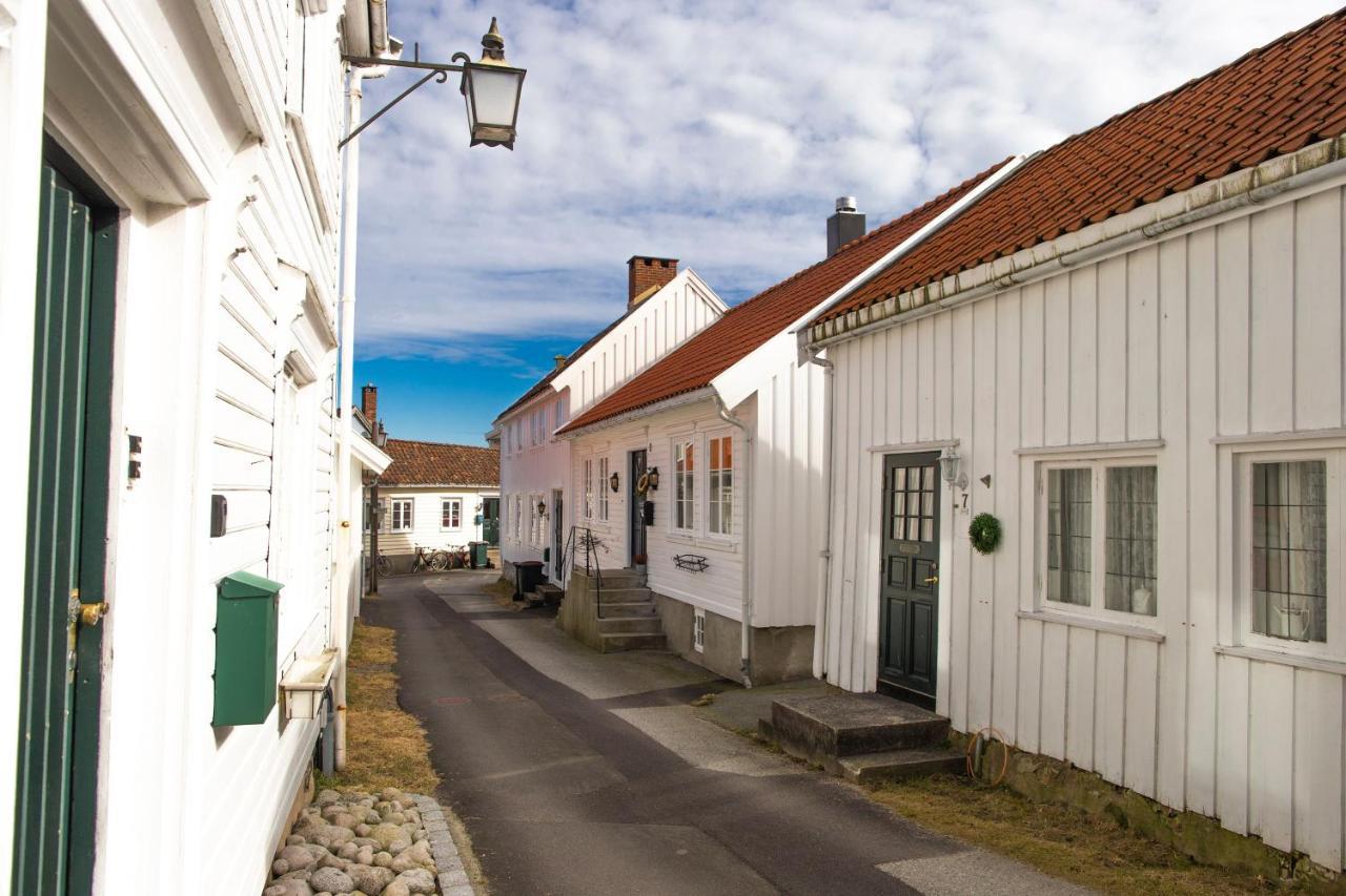 Skap Hostel Mandal Exterior foto